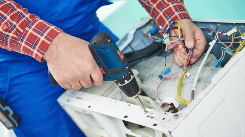 Akhisar Dominox Dominox çamaşır makinesi kart tamiri – Su almama arızası orijinal parça ile giderildi. - Teknik servis örneği